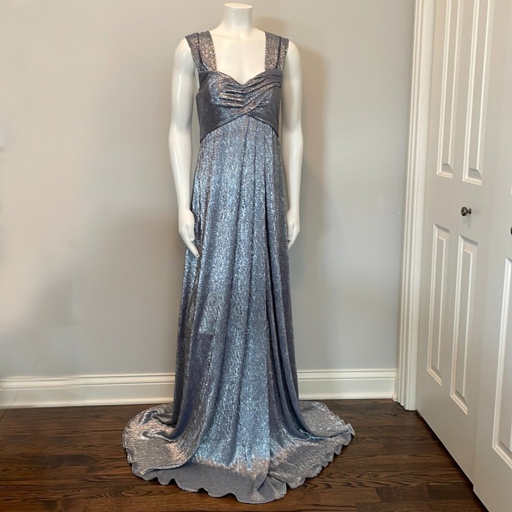 Rene Ruiz Collection Silver Metallic Evening Prom Formal Gown Dress MOB Size 8